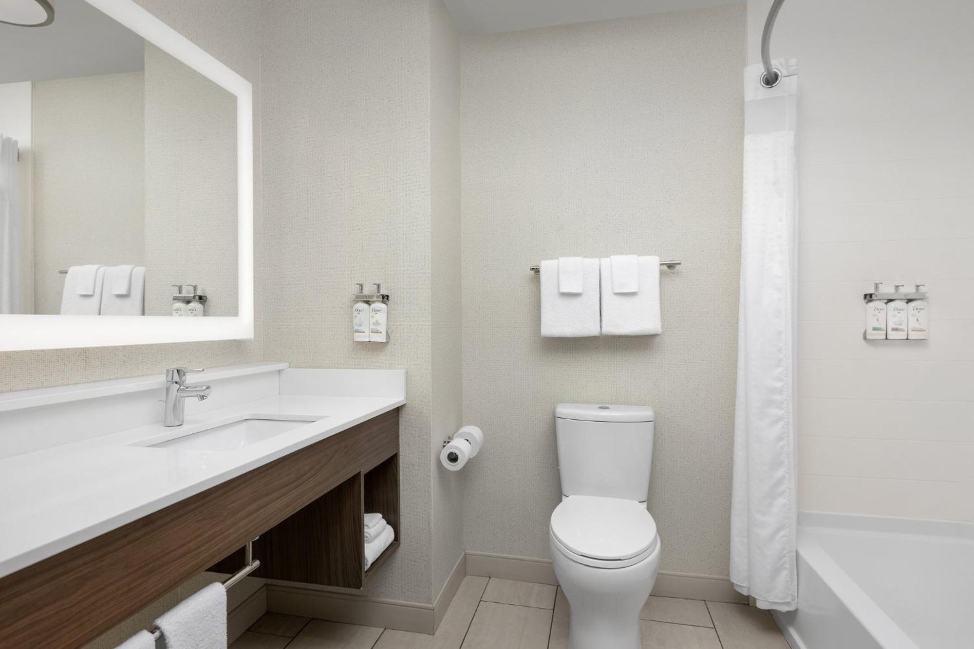 Express Knoxville-strawberry Plains By Ihg Hotel Knoxville