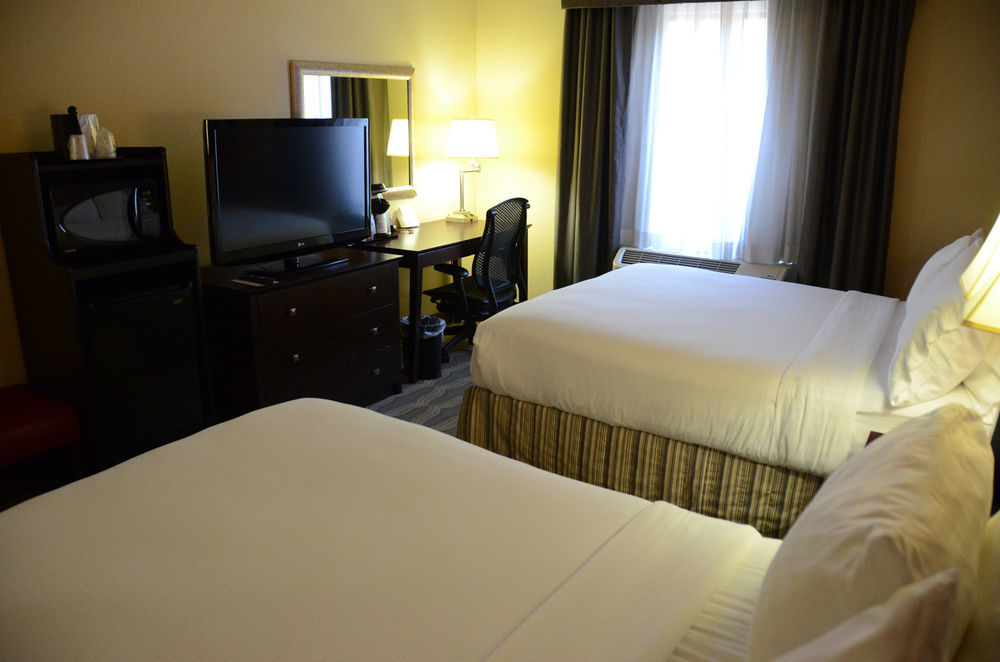Express Knoxville-strawberry Plains By Ihg 2*