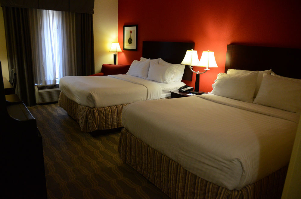 Hotel Express Knoxville-strawberry Plains By Ihg