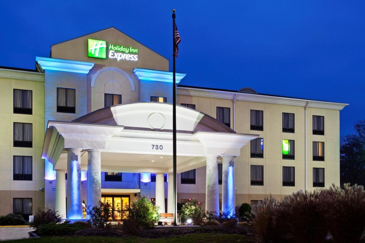 Hotel Express Knoxville-strawberry Plains By Ihg Knoxville